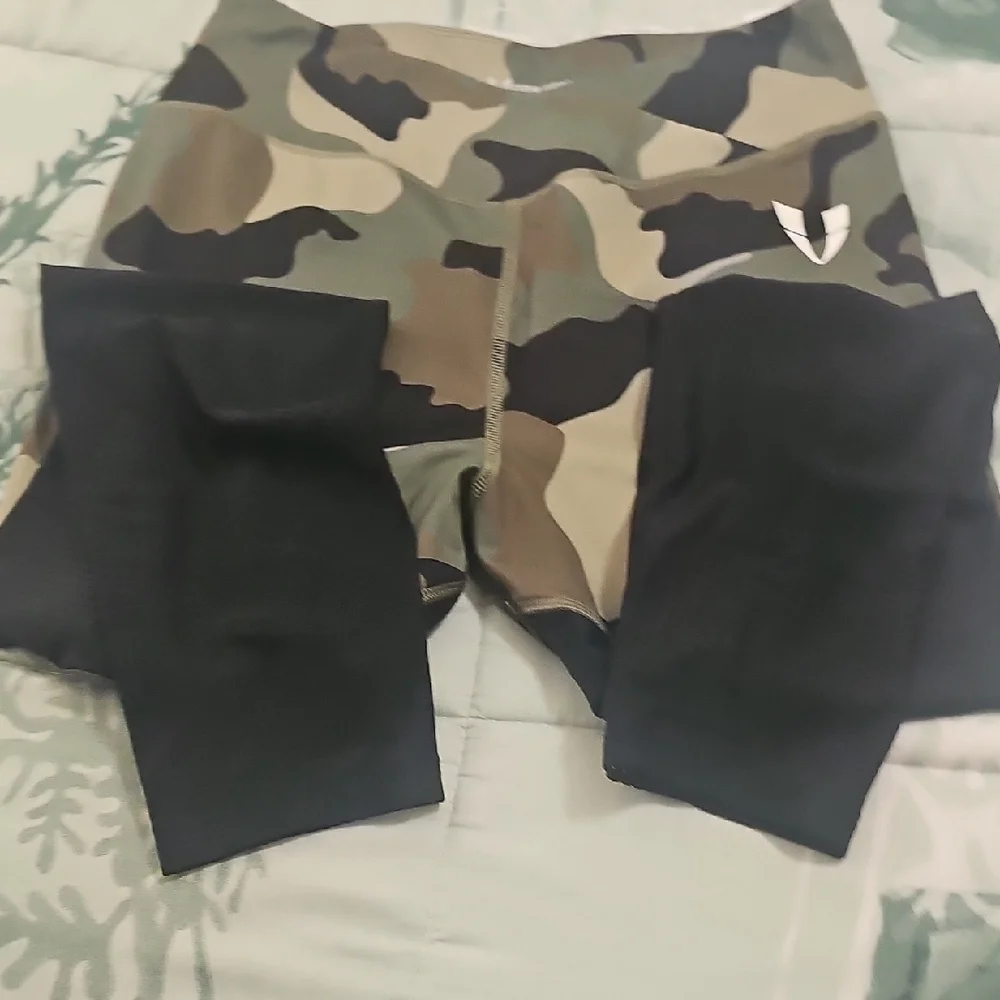 Camouflage Leggings for Women - Picture 5 of 5